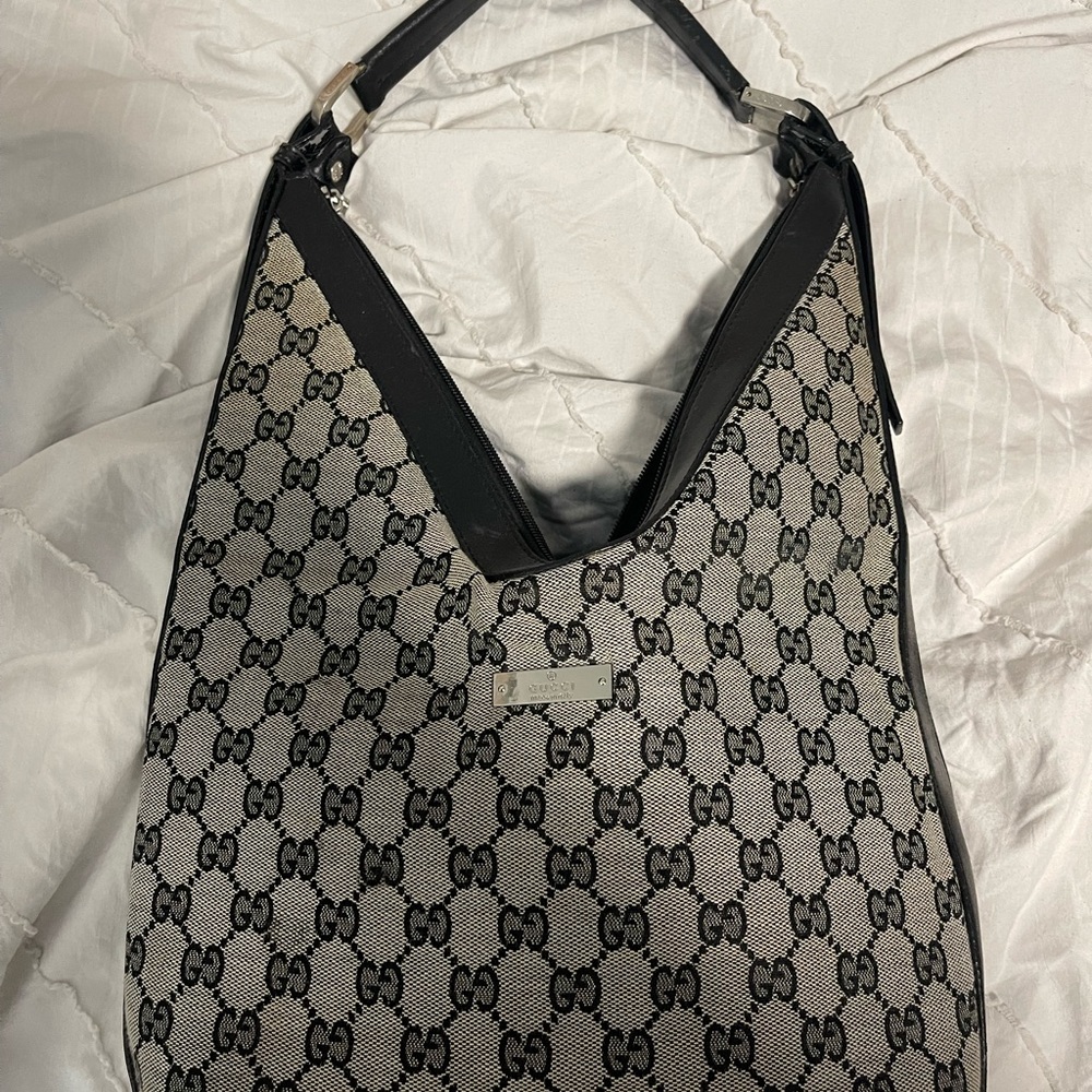 RARE Gucci Shoulder Purse